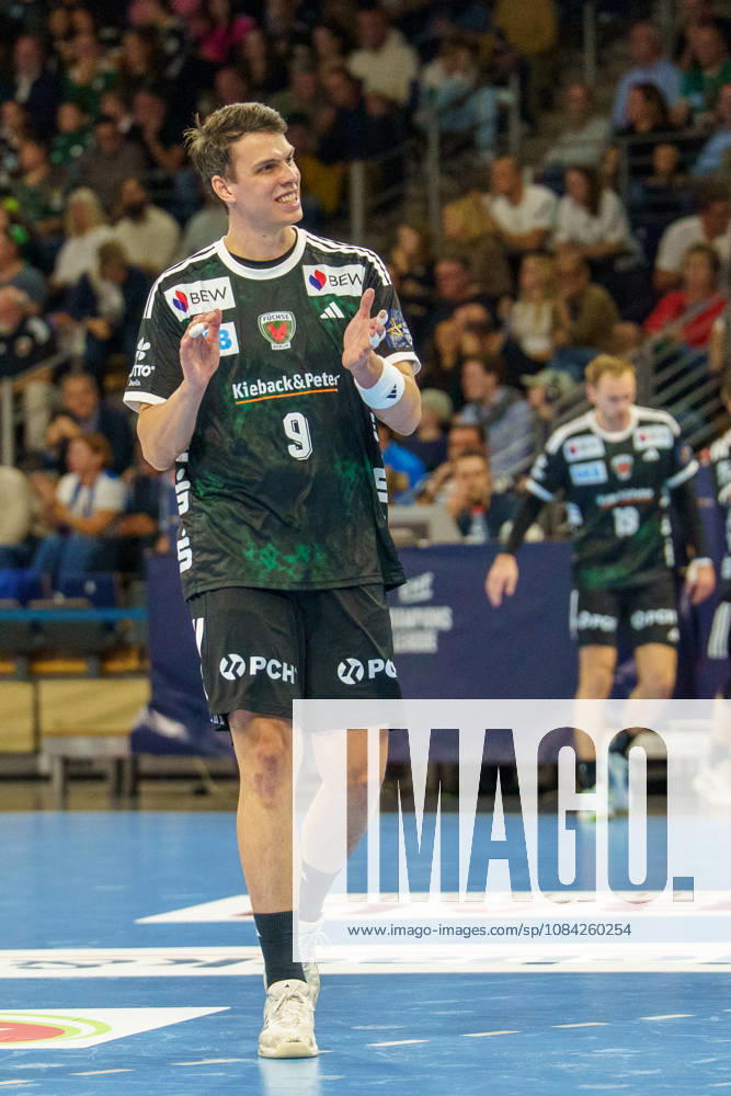 Im Bild: Frederik Simak (Fuechse Berlin, 9), Jubel, Freude 08.10.2026, Fuechse Berlin - FC Porto, EHF Handball Champions League, Saison 2026 27, Max-Schmeling-Halle