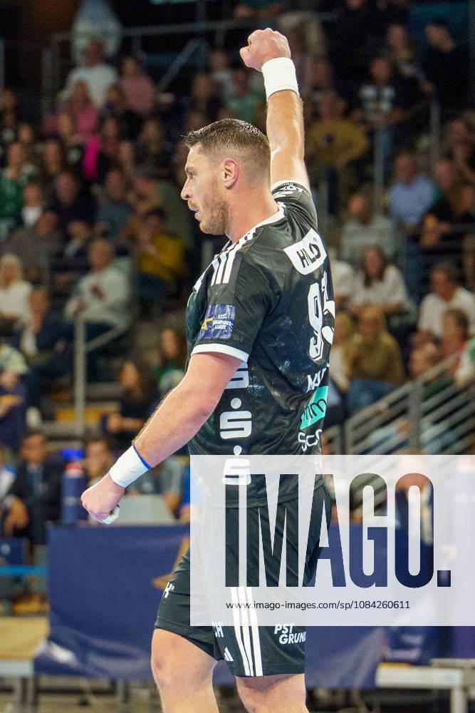 Im Bild: Mijajlo Marsenic (Fuechse Berlin, 93), Jubel, Freude 08.10.2026, Fuechse Berlin - FC Porto, EHF Handball Champions League, Saison 2026 27, Max-Schmeling-Halle