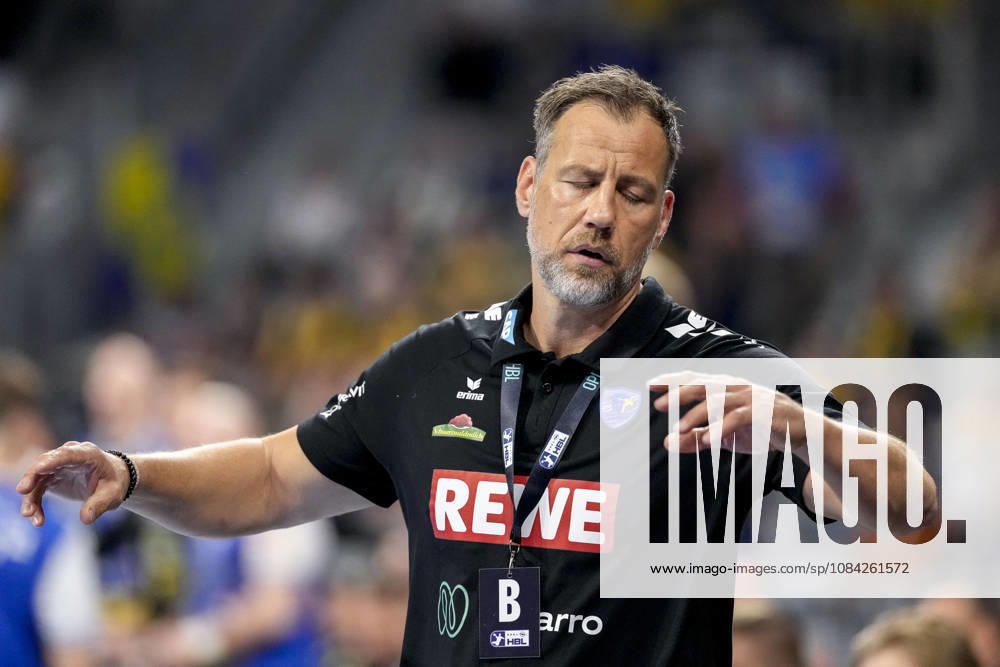 Maik Machulla (Trainer, Cheftrainer, RNL), Einzelbild, Einzelfoto, Aktion, Action, enttäuscht schauend, Enttäuschung, Frustration, disappointed, pessimistisch, 08.10.2026, Mannheim (Deutschland), Handball, Bundesliga, Rhein-Neckar Löwen - ThSV Eisenach
