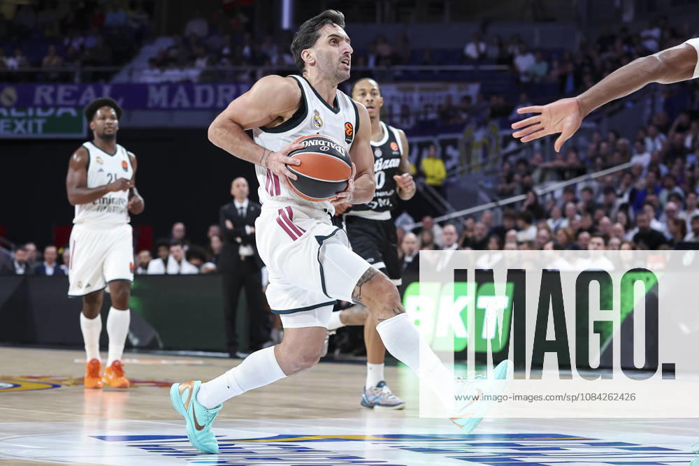Facundo Campazzo of Real Madrid in action during the Euroleague Basketball Regular Season Round 4 game between Real Madrid v Partizan Mozzart Bet Belgrade at Movistar Arena on October 08, 2026 in Madrid, Spain. Real Madrid V Partizan Mozzart Bet Belgrade - Euroleague 2025 2026 - ZUMAa181 20261008_zaa_a181_228