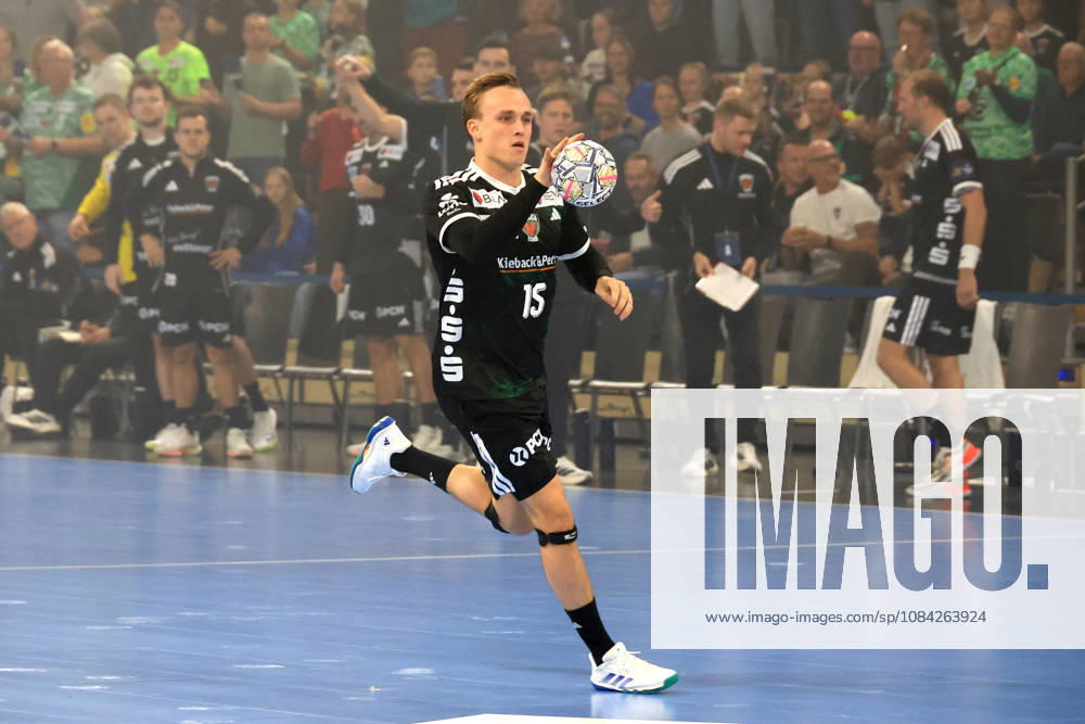 GER Deutschland, Handball, EHF Champions League, 08.10.2026, Saison 2026 2027, Berlin, Fuechse Berlin vs FC Porto Tobias Grondahl ( Fuechse Berlin 15 ) nordphoto GmbH Engler Berlin Max-Schmeling-Halle Berlin Deutschland