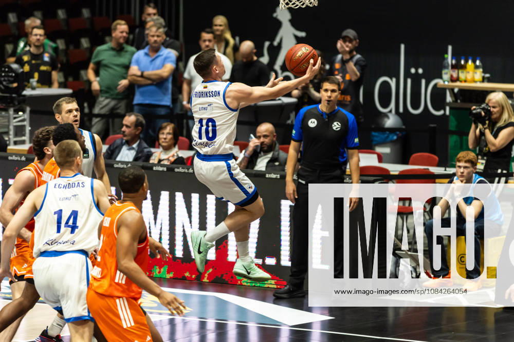 GER, BKT Eurocup, Basketball, Chemnitz, Niners Chemnitz - Neptunas Klaipeda Elvar Fridriksson (Neptunas Klaipeda, 10) Chemnitz Messe Chemnitz Sachsen Deutschland