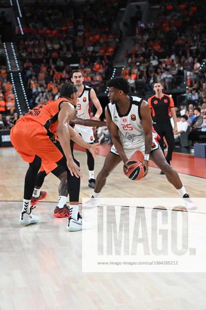 ESP: Euroleague Valencia Basket v Hapoel IBI Tel Aviv Dan Oturu of Hapoel during the Euroleague match between Valencia Basket and Hapoel IBI Tel Aviv played at Roig Arena Stadium on October 8 2026 in Valencia Spain Valencia Spain Basketball