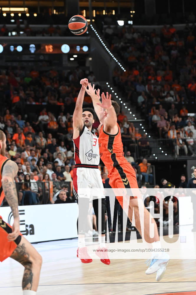 ESP: Euroleague Valencia Basket v Hapoel IBI Tel Aviv Elijah Bryant of Hapoel during the Euroleague match between Valencia Basket and Hapoel IBI Tel Aviv played at Roig Arena Stadium on October 8 2026 in Valencia Spain Valencia Spain Basketball