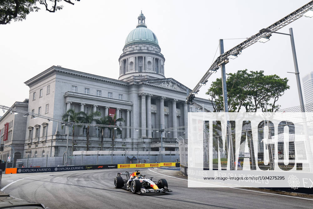 F1 - SINGAPORE GRAND PRIX 2026 41 LINDBLAD Arvid (gbr), Visa Cash App RB F1 Team VCARB03, action during the 2026 Formula 1 Singapore Grand Prix, 17th round of the 2026 Formula One World Championship, WM, Weltmeisterschaft from October 9 to 11, 2026 on the Marina Bay Street Circuit, in Singapore, Singapore - SingaporeSingapore