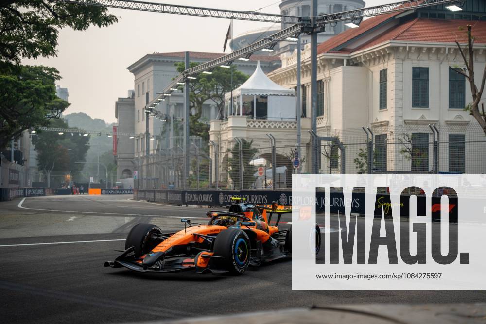 Lando Norris (GBR) (McLaren Mastercard F1 Team) during free practice 1 of the Formula 1 Singapore Grand Prix 2026 at the Marina Bay Street Circuit. F1 2026: (Free Practice 1) Singapore Grand Prix In Singapore, Singapore - 09 Oct 2026 - ZUMAs197 20261009_aaa_s197_060