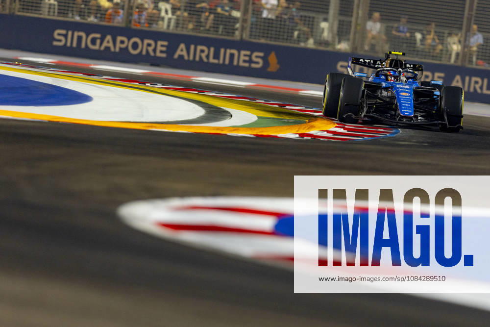 9th October 2026; Marina Bay, Singapore; Formula 1, Singapore Grand Prix, Free Practice and Sprint Qualifying Day; Carlos Sainz Jr (55) of Spain and Atlassian Williams F1 Team during qualifying StephenxBlackberry