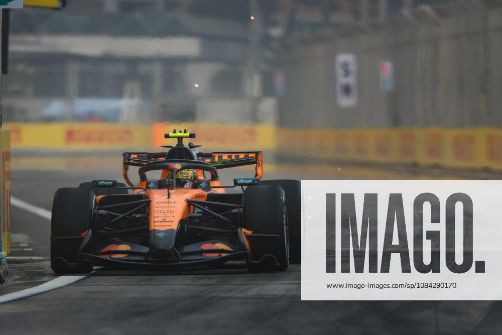 FORMULE 1 : Grand Prix de Singapour - 09 10 2026 1 Lando Norris (GBR) McLaren Mastercard F1 Team (GBR) MCL40A Mercedes, during the 2026 Formula Singapore Grand Prix, 17th round of the 2026 Formula 1 World Championship, WM, Weltmeisterschaft taking place from October 09 to 11, 2026 on the Marina Bay Street circuit, in Singapore (SGP) Copyright Philippe Nanchino MPS Agency SINGAPORESingapore