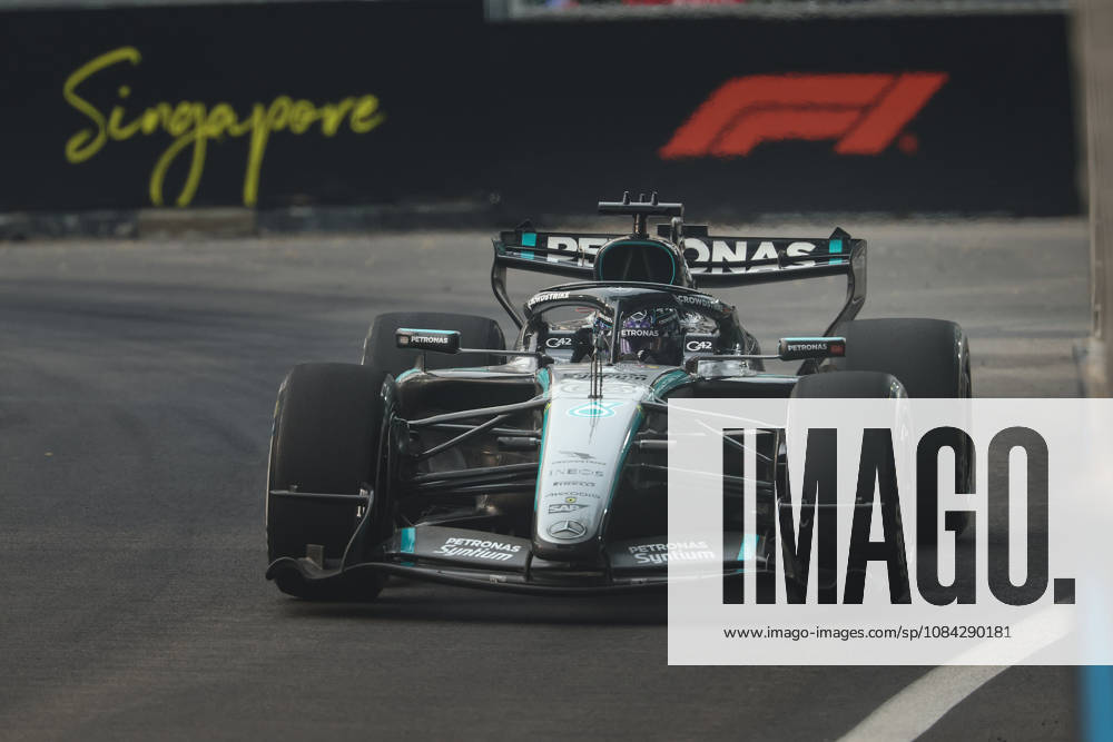 FORMULE 1 : Grand Prix de Singapour - 09 10 2026 63 George Russell (GBR) Mercedes-AMG PETRONAS Formula One Team (DEU) Mercedes-AMG F1 W17 E Performance, during the 2026 Formula Singapore Grand Prix, 17th round of the 2026 Formula 1 World Championship, WM, Weltmeisterschaft taking place from October 09 to 11, 2026 on the Marina Bay Street circuit, in Singapore (SGP) Copyright Philippe Nanchino MPS Agency SINGAPORESingapore