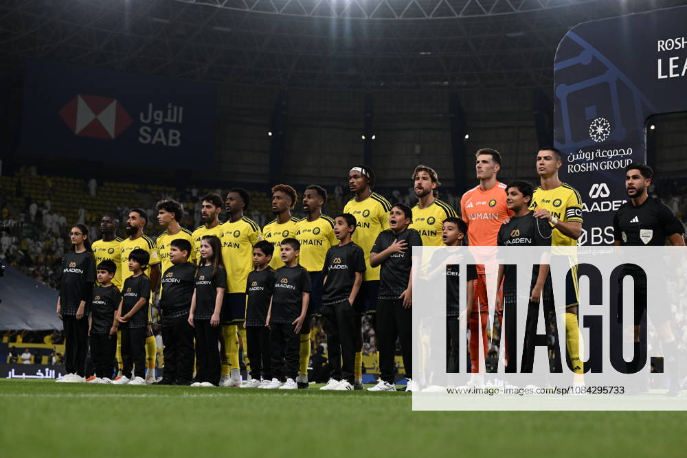 Al Nassr v Al Draih - Saudi Pro League RIYADH, SAUDI ARABIA - OCTOBER 9: Players of Al-Nassr line up for the national anthem ahead of the Saudi Pro League (SPL) match between Al Nassr and Al Draih at the King Saud University Stadium in Riyadh, Saudi Arabia on October 9, 2026. Mohammed Saad Anadolu Riyadh Saudi Arabia. Editorial use only. Please get in touch for any other usage.