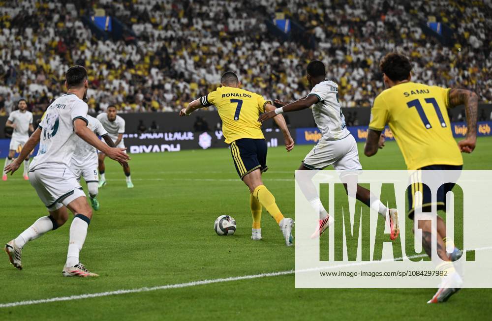 Al Nassr v Al Draih - Saudi Pro League RIYADH, SAUDI ARABIA - OCTOBER 9: Cristiano Ronaldo of Al-Nassr in action during the Saudi Pro League (SPL) match between Al Nassr and Al Draih at the King Saud University Stadium in Riyadh, Saudi Arabia on October 9, 2026. Mohammed Saad Anadolu Riyadh Saudi Arabia. Editorial use only. Please get in touch for any other usage.