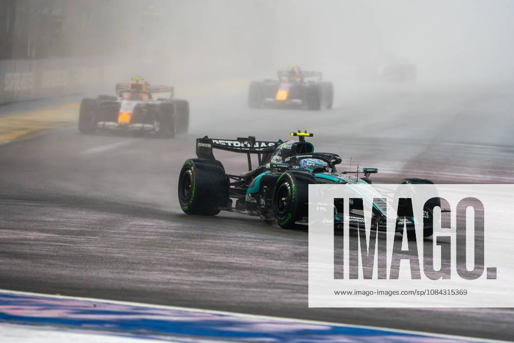 Andrea Kimi Antonelli (ITA) (Mercedes-AMG Petronas F1 Team) during the sprint of the Formula 1 Singapore Grand Prix 2026 at the Marina Bay Street Circuit. F1 2026: (Sprint Race) Singapore Grand Prix In Singapore, Singapore - 10 Oct 2026 - ZUMAs197 20261010_aaa_s197_013