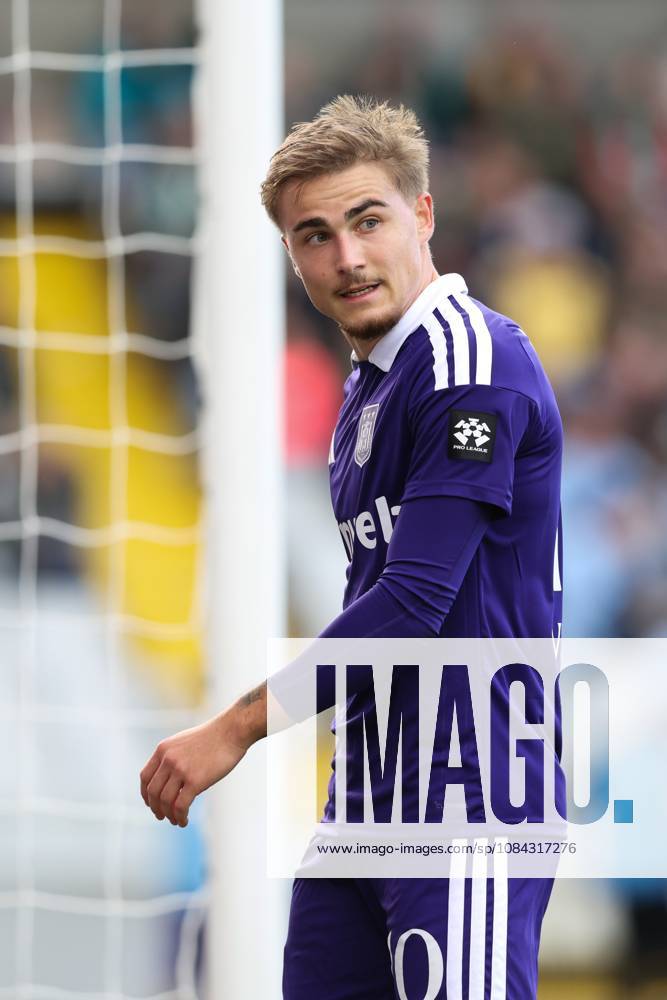 Anderlecht s Marten Winkler pictured during a soccer match between Cercle Brugge and Royal SPorting Anderlecht, Saturday 10 October 2026 in Brugge, on day 8 of the 2026-2027 Jupiler Pro League first division of the Belgian championship. BRUNOxFAHY x189349243x