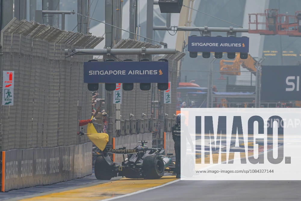 FORMULE 1 : Grand Prix de Singapour - 10 10 2026 63 George Russell (GBR) Mercedes-AMG PETRONAS Formula One Team (DEU) Mercedes W17 Mercedes, during the Formula 1 Singapore Grand Prix at the Marina Bay Street Circuit, Round 18 of the 2026 FIA Formula 1 World Championship, WM, Weltmeisterschaft 9-11 October 2026, Singapore (SGP). SINGAPORESingapore