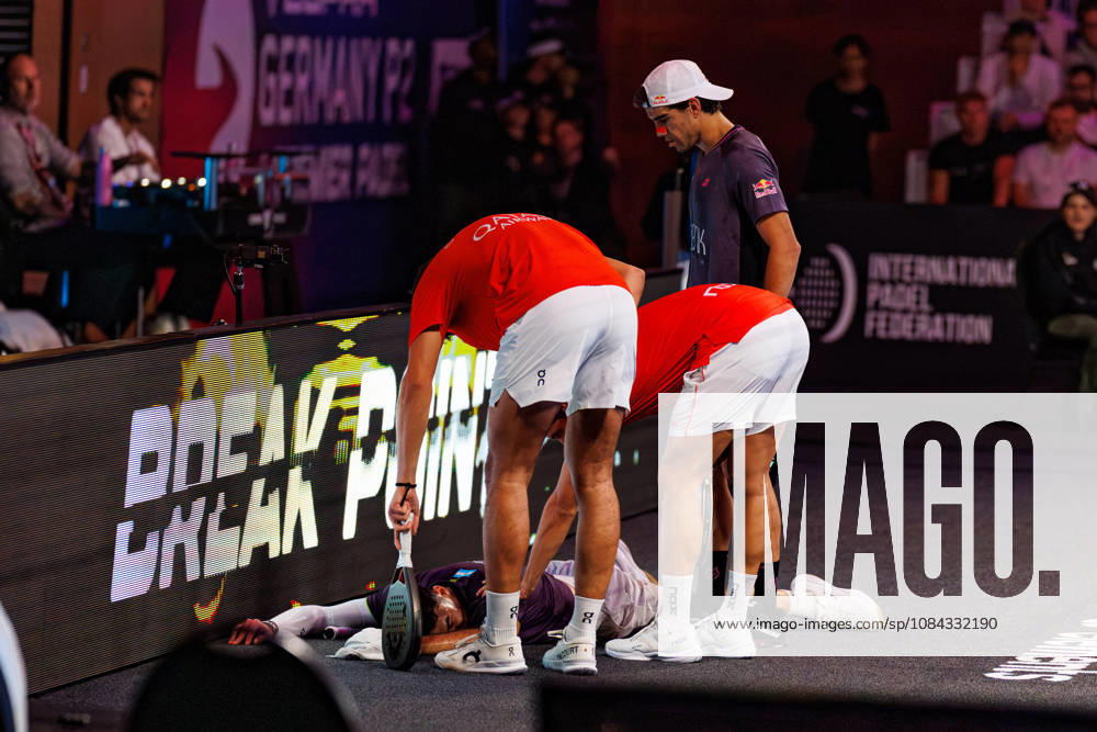 DÜSSELDORF, GERMANY - 10 OCTOBER 2026: Image shows Leandro Roman Augsburger (ARG) on the floor with Juan Lebron (ESP), Agustin Tapia (ARG) and Arturo Coello (ESP) during CUPRA Germany Premier Padel P2 2026 Day 7: Semifinals at CASTELLO Düsseldorf on 10 10 2026 in Düsseldorf, Germany. Germany