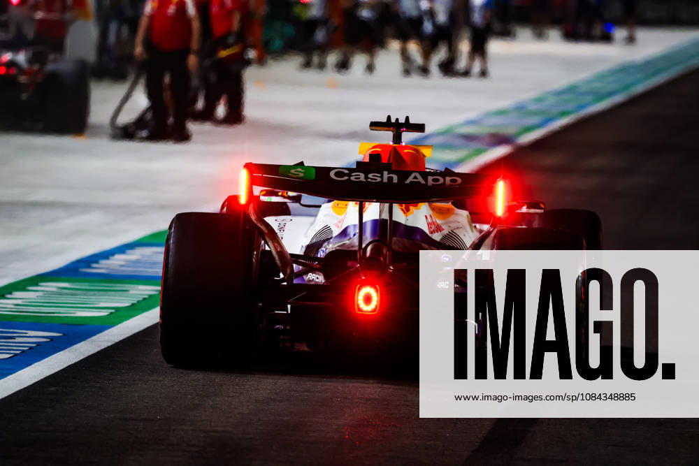 F1 - SINGAPORE GRAND PRIX 2026 41 LINDBLAD Arvid (gbr), Visa Cash App RB F1 Team VCARB03, action during the 2026 Formula 1 Singapore Grand Prix, 17th round of the 2026 Formula One World Championship, WM, Weltmeisterschaft from October 9 to 11, 2026 on the Marina Bay Street Circuit, in Singapore, Singapore - SingaporeSingapore