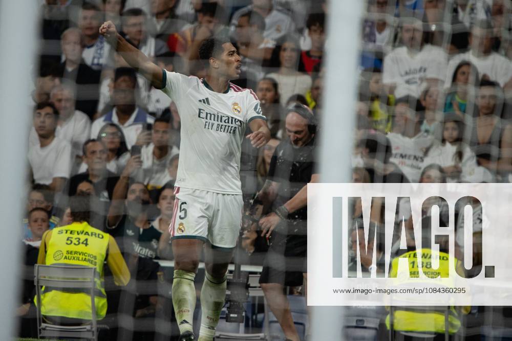 Jude Bellingham (Real Madrid) seen in action during the La Liga EA SPORTS 2026-2027 match between Real Madrid and Villarreal..Final score: Real Madrid 1 - 0 Villarreal La Liga EA SPORTS 2026-2027 - (Match Finished) Real Madrid Vs. Villarreal In Madrid, Spain - 10 Oct 2026 - ZUMAs197 20261010_aaa_s197_327