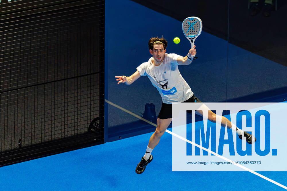 DÜSSELDORF, GERMANY - 11 OCTOBER 2026: Image shows Jon Sanz (ESP) jumping during CUPRA Germany Premier Padel P2 2026 Day 7: Semifinals at CASTELLO Düsseldorf on 11 10 2026 in Düsseldorf, Germany. Germany