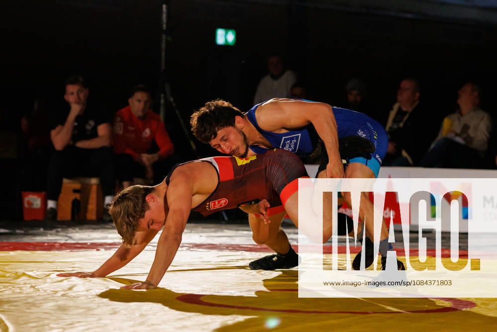 DRB BIRTAT Bundesliga, 6. Wettkampftag, ASV Mainz 88 - KG Baienfurt Ravensburg, Mainz, 10.10.2026 Kampf zwischen John Keterling (rot, ASV Mainz 88) Norik Harutyunyan (blau, KG Baienfurt Ravensburg), Freistil bis 61 kg DRB BIRTAT Bundesliga, 6. Wettkampftag, ASV Mainz 88 - KG Baienfurt Ravensburg, Sporthalle am großen Sand, Mainz