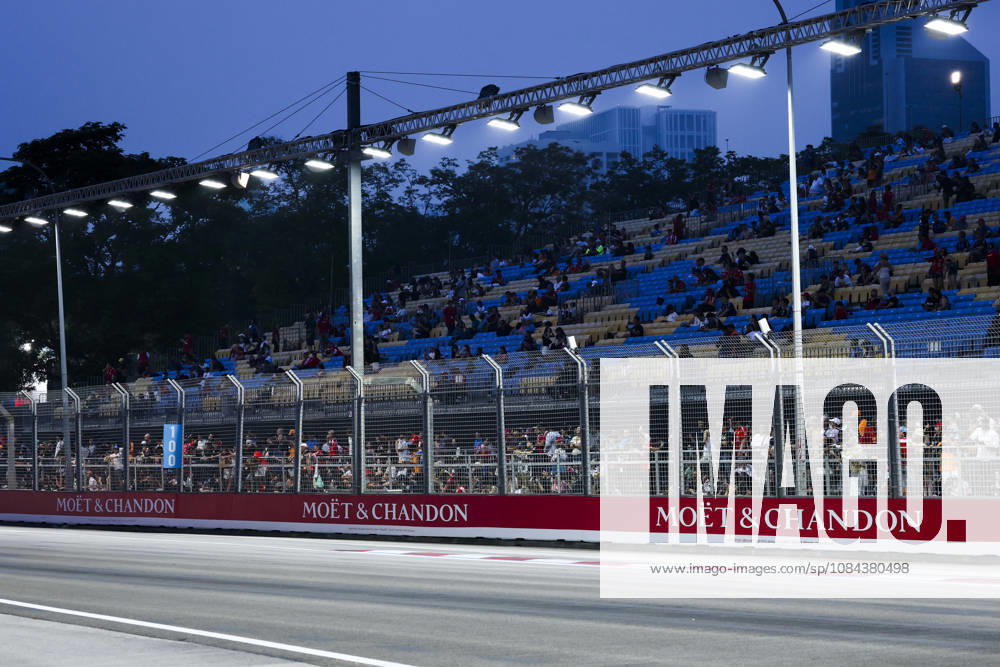 F1 - SINGAPORE GRAND PRIX 2026 MoÃ«t & Chandon branding illustration during the 2026 Formula 1 Singapore Grand Prix, 17th round of the 2026 Formula One World Championship, WM, Weltmeisterschaft from October 9 to 11, 2026 on the Marina Bay Street Circuit, in Singapore, Singapore - SingaporeSingapore