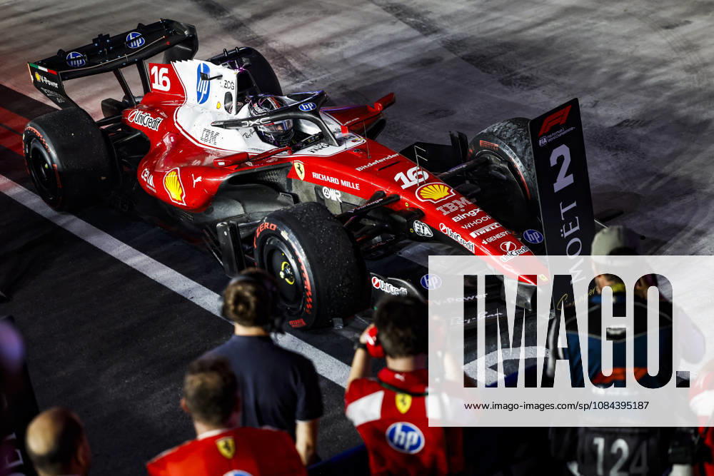 F1 - SINGAPORE GRAND PRIX 2026 16 LECLERC Charles (mco), Scuderia Ferrari SF-26, P2, parc fermÃ during the 2026 Formula 1 Singapore Grand Prix, 17th round of the 2026 Formula One World Championship, WM, Weltmeisterschaft from October 9 to 11, 2026 on the Marina Bay Street Circuit, in Singapore, Singapore - SingaporeSingapore