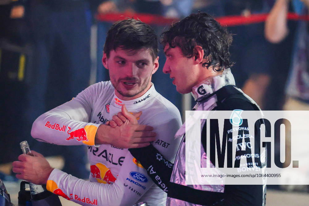 Max Verstappen wins 2026 Formula 1 Singapore Grand Prix SINGAPORE - OCT 11: Red Bull Racing s driver Max Verstappen and Mercedes s driver Mercedes driver Kimi Antonelli shake hands after winning the Formula 1 Singapore Grand Prix at the Marina Bay Street Circuit in Singapore on October 11, 2026. Daniel Ceng Anadolu Singapore Singapore. Editorial use only. Please get in touch for any other usage.