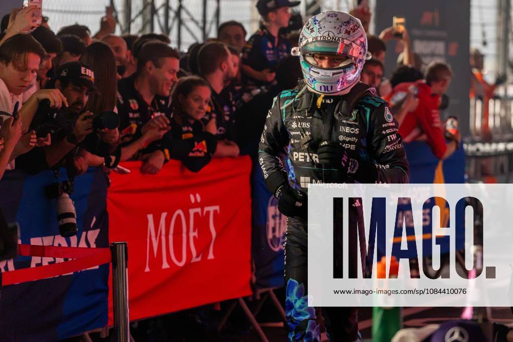Andrea Kimi Antonelli (ITA) (Mercedes-AMG Petronas F1 Team) in parc fermo after the race of the Formula 1 Singapore Grand Prix 2026 at the Marina Bay Street Circuit. F1 2026: (Race) Singapore Grand Prix In Singapore, Singapore - 11 Oct 2026 - ZUMAs197 20261011_aaa_s197_120