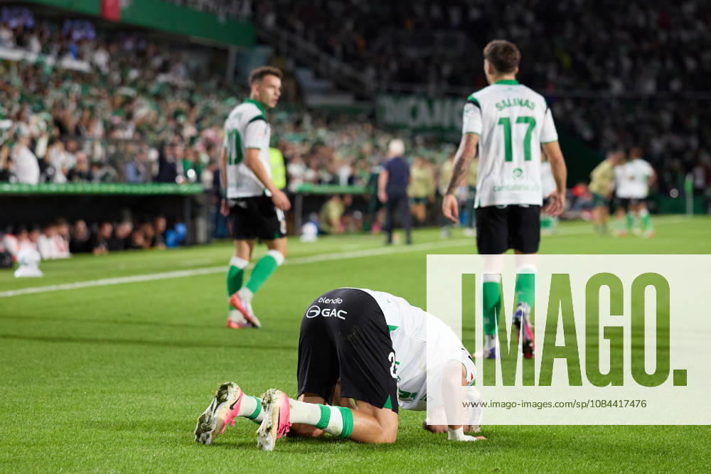 Yassir Zabiri of Real Racing Club de Santander celebrates after scoring the team s first goal during the LaLiga EA Sports match between Real Racing Club de Santander and Valencia CF at Campos de de El Sardinero on October 11, 2026, in Santander, Spain. Santander Spain - ZUMAa181 20261011_zaa_a181_369