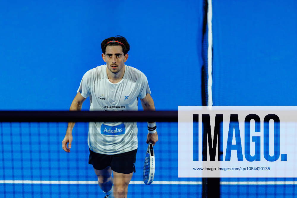 DÜSSELDORF, GERMANY - 11 OCTOBER 2026: Image shows Jon Sanz (ESP) during CUPRA Germany Premier Padel P2 2026 Day 8: Finals at CASTELLO Düsseldorf on 11 10 2026 in Düsseldorf, Germany. Germany