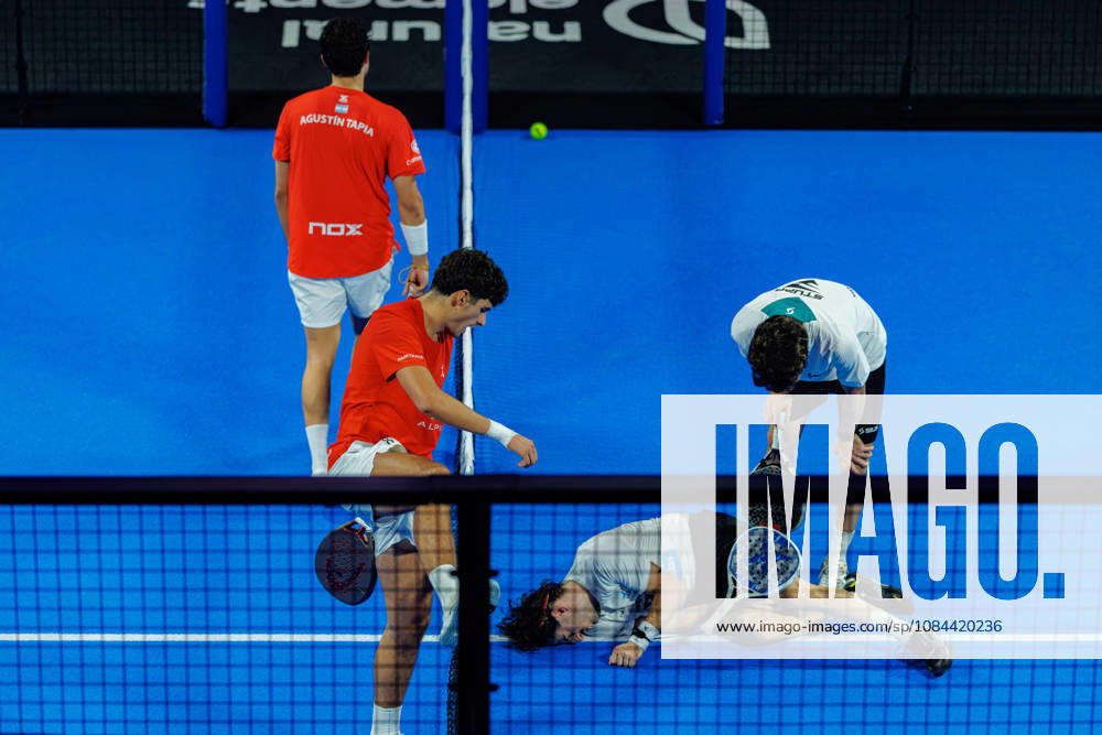 DÜSSELDORF, GERMANY - 11 OCTOBER 2026: Image shows Jon Sanz (ESP) with short injury and Franco Stupaczuk (ARG), Agustin Tapia (ARG) and Arturo Coello (ESP) during CUPRA Germany Premier Padel P2 2026 Day 8: Finals at CASTELLO Düsseldorf on 11 10 2026 in Düsseldorf, Germany. Germany