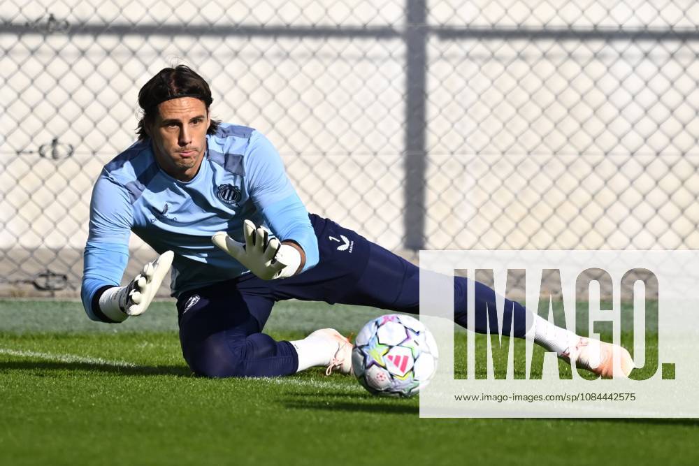 Inter Milan v Club Brugge - UEFA Champions League Media Activities 12 10 2026 WESTKAPELLE, BELGIUM - OCTOBER 12 : Sommer Yann goalkeeper of Club Brugge pictured during a training session ahead of the UEFA Champions League 2026 27 League Phase matchday 2 match between Inter Milan and Club Brugge on October 12, 2026 in Westkapelle, Belgium, 12 10 2026 Westkapelle Belgium