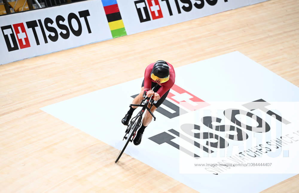 Tissot UCI 2026 Track World Championships Picture by Simon Wilkinson SWpix.com - 12 10 2026 - Track cycling, Rad, Radsport, Bahnrad, Bahn - Tissot UCI 2026 Track World Championships - Chongming- Shanghai Velodrome, Shanghai, China - track training , practice, previews - Latvia Chongming, Shanghai China
