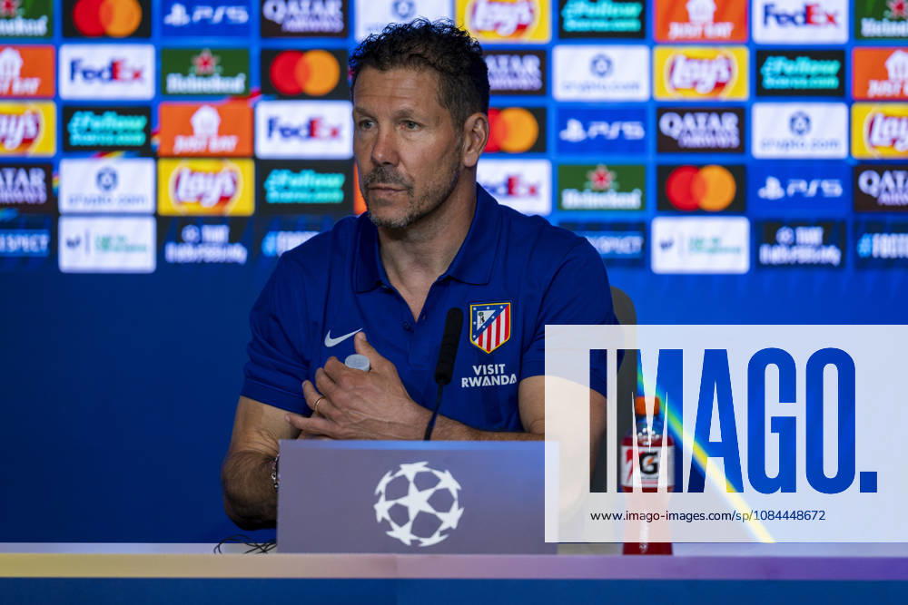 Atletico de Madrid Training Session And press conference, PK, Pressekonferenz - UEFA Champions League 2026 27 League Phase MD2 MADRID, SPAIN - OCTOBER 12: Diego Pablo Simeone, Head Coach of Atletico de Madrid, speaks during the press conference on day ahead of the UEFA Champions League 2026 27 League Phase MD2 against Manchester United, ManU at Estadio Riyadh Air Metropolitano on October 12, 2026 in Madrid, Spain. Madrid Estadio Riyadh Air Metropolitano Madrid Spain