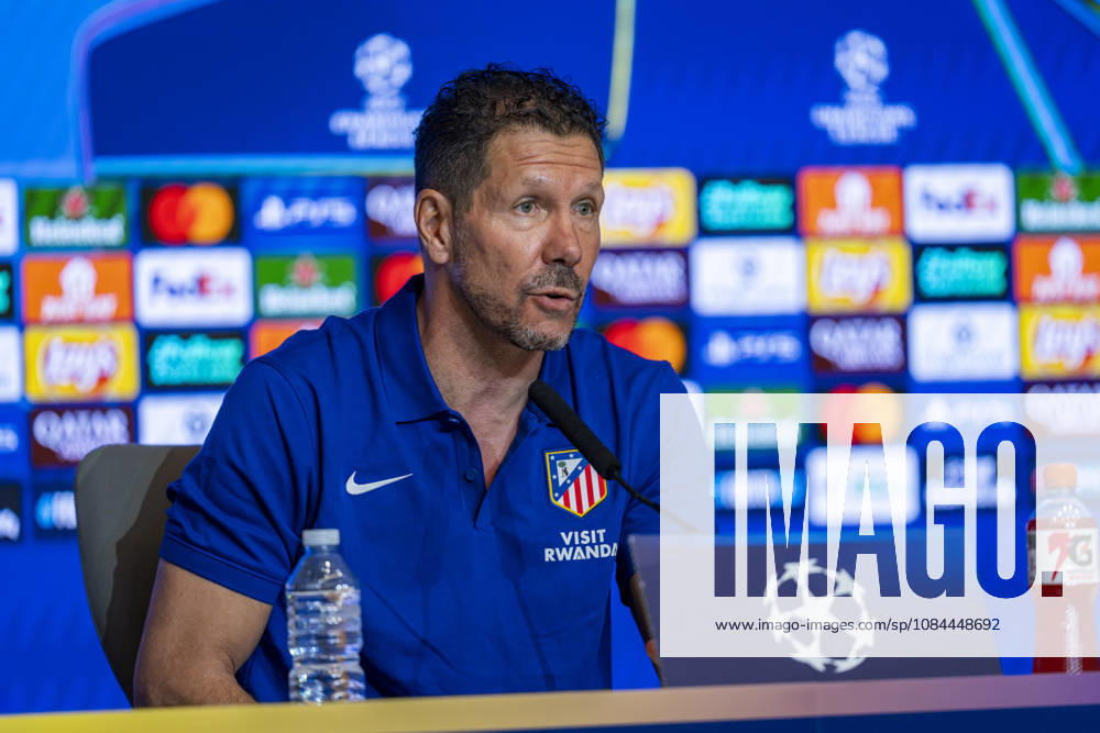 Atletico de Madrid Training Session And press conference, PK, Pressekonferenz - UEFA Champions League 2026 27 League Phase MD2 MADRID, SPAIN - OCTOBER 12: Diego Pablo Simeone, Head Coach of Atletico de Madrid, speaks during the press conference on day ahead of the UEFA Champions League 2026 27 League Phase MD2 against Manchester United, ManU at Estadio Riyadh Air Metropolitano on October 12, 2026 in Madrid, Spain. Madrid Estadio Riyadh Air Metropolitano Madrid Spain