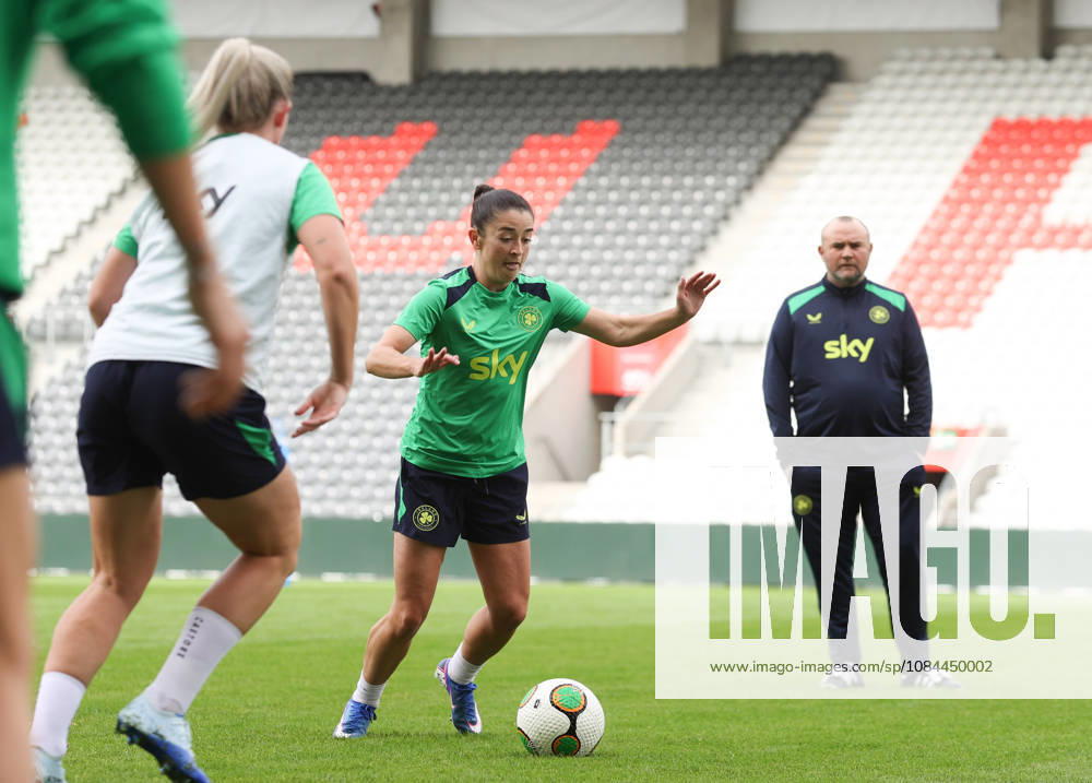 Republic of Ireland WNT Squad Training, SuperValu Pairc UiChaoimh, Cork 12 10 2026 Marissa Sheva Marissa Sheva 12 10 2026