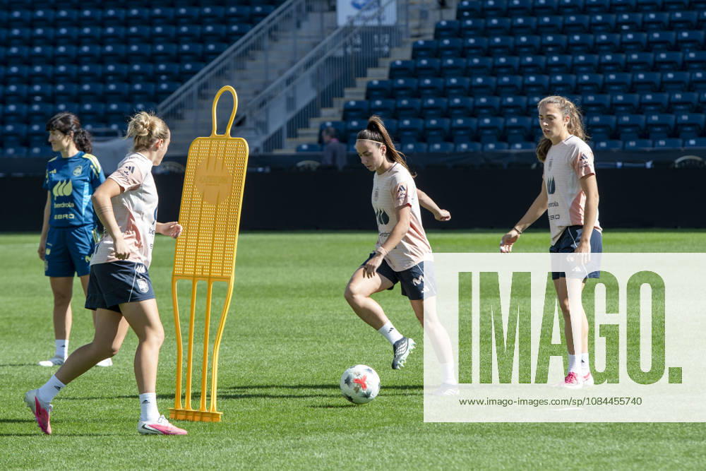 Spainâ€⠢s national team, Nationalteam ¢â‚¬â ¢s players in action during training before Spainâ€⠢s match against the US Womenâ€⠢s national team at Subaru Park in Chester PA Chester United States - ZUMArf1_ 20261012_zaf_rf1_024