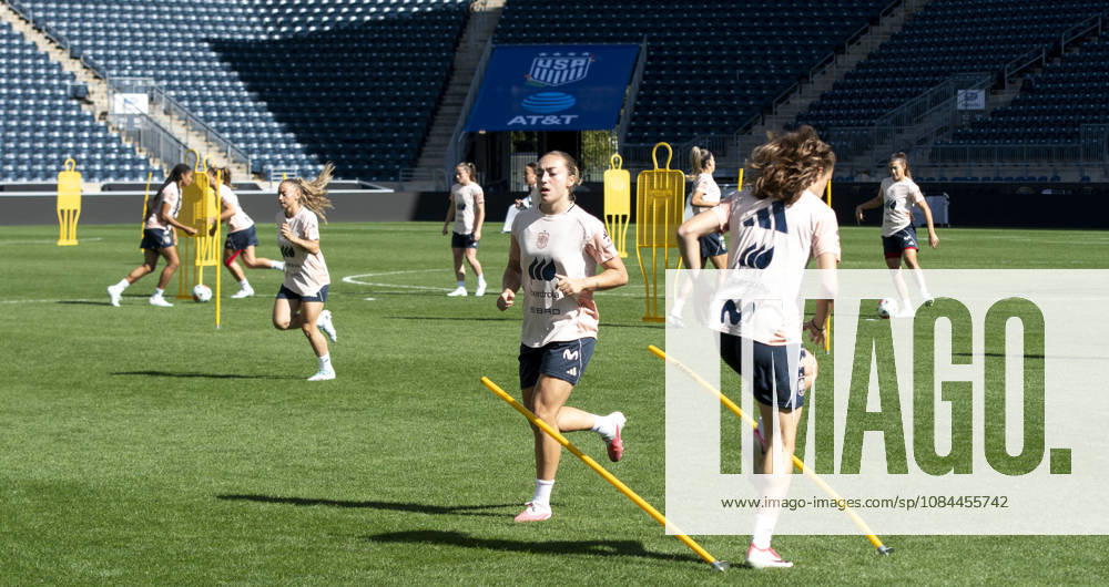 Spainâ€⠢s national team, Nationalteam ¢â‚¬â ¢s players in action during training before Spainâ€⠢s match against the US Womenâ€⠢s national team at Subaru Park in Chester PA Chester United States - ZUMArf1_ 20261012_zaf_rf1_025