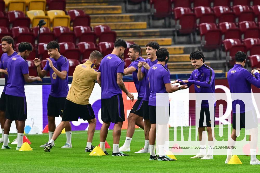Barcelona complete preparations for Champions League clash with Galatasaray in Istanbul ISTANBUL, TURKIYE - OCTOBER 12: Barcelona players take part in a training session at RAMS Park as they complete preparations for their UEFA Champions League Week 2 match against Galatasaray, on October 12, 2026 in Istanbul, Turkiye. The session was led by head coach Hansi Flick, with the opening 15 minutes made available to members of the media ahead of the match. Cem Tekkesinoglu Anadolu Istanbul Turkey. Editorial use only. Please get in touch for any other usage.