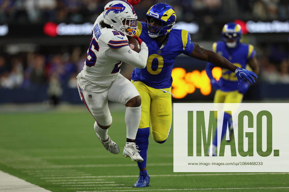 INGLEWOOD, CA - OCTOBER 12: Ty Johnson 26 of the Buffalo Bills goes airborne after being pushed out of bounds by Byron Young 0 of the Los Angeles Rams during an NFL, American Football Herren, USA game between the Buffalo Bills and the Los Angeles Rams on October 12, 2026, at SoFi Stadium in Inglewood, California. (Photo by Greg Fiore Icon Sportswire) NFL: OCT 12 Bills at Rams Icon2610121894