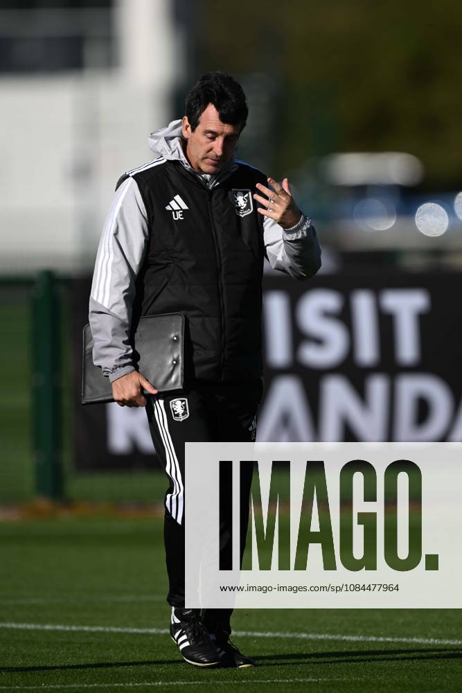 Aston Villa completes preparations for UCL clash against Fenerbahce TAMWORTH, UNITED KINGDOM - OCTOBER 13: Aston Villa team completes its preparations for the UEFA Champions League second matchday against Fenerbahce with a training session at the Bodymoor Heath Training Ground, in Tamworth, United Kingdom on October 13, 2026. Rasid Necati Aslim Anadolu Tamworth United Kingdom. Editorial use only. Please get in touch for any other usage.