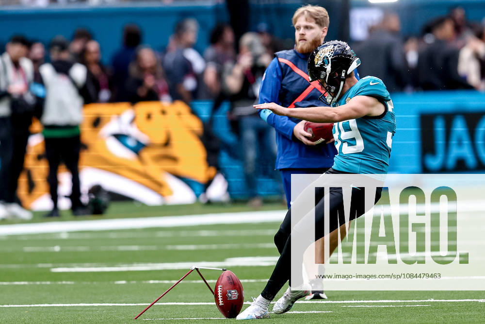 Jacksonville Jaguars v Philadelphia Eagles, International Series Jacksonville Jaguars kicker Cam Little (39) practices kicks before the International Series match between Jacksonville Jaguars and Philadelphia Eagles at Tottenham Hotspur Stadium, London, UK on 11 October 2026. London Tottenham Hotspur Stadium London UK Editorial use only ,