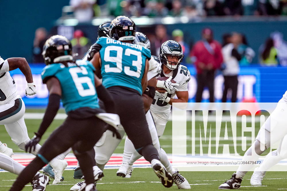 Jacksonville Jaguars v Philadelphia Eagles, International Series Philadelphia Eagles running back Will Shipley (28) runs forward during the International Series match between Jacksonville Jaguars and Philadelphia Eagles at Tottenham Hotspur Stadium, London, UK on 11 October 2026. London Tottenham Hotspur Stadium London UK Editorial use only ,