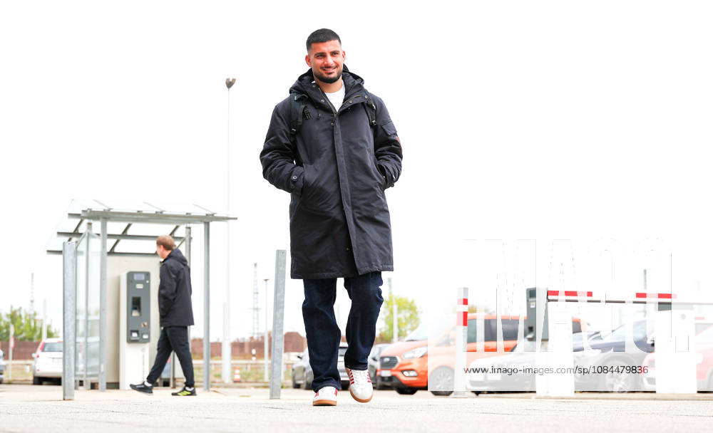 Stuttgart, Fußball UEFA Champions League, Saison 2026-2027, VfB Stuttgart fliegt nach Bratislava, Abflug, Deniz Undav