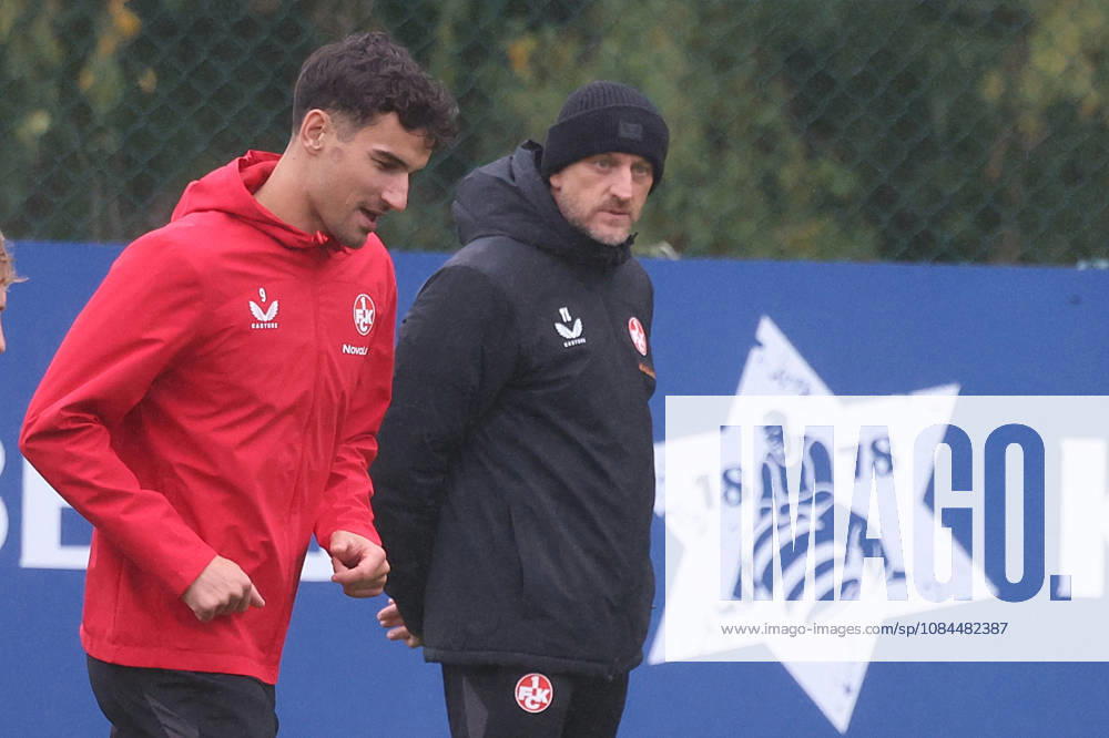 Fussball 2.Bundesliga, 1.FC Kaiserslautern - Training v.l. Ivan Prtajin (1.FC Kaiserslautern) Torsten Lieberknecht Trainer (1.FC Kaiserslautern) Kaiserslautern
