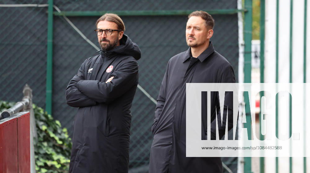 Fussball 2.Bundesliga, 1.FC Kaiserslautern - Training v.l. Thomas Hengen Geschäftsführer Geschaeftsfuehrer (1.FC Kaiserslautern) Marcel Klos Sportdirektor (1.FC Kaiserslautern) Kaiserslautern