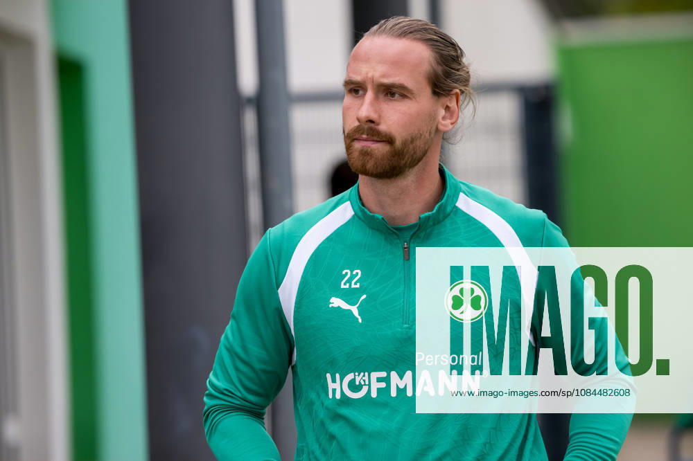 Fussball - 2. Bundesliga - Saison 2026 2027 - SpVgg Greuther Fürth Fuerth ( Kleeblatt ) - Training - - - Jannis Heuer (22, SpVgg Greuther Fürth )