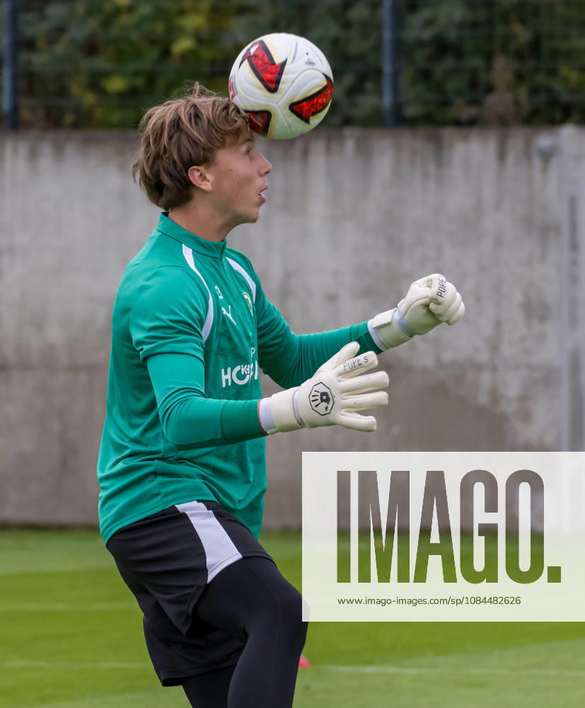 Fussball - 2. Bundesliga - Saison 2026 2027 - SpVgg Greuther Fürth Fuerth ( Kleeblatt ) - Training - - - Liam Wein ( U17, U 17 SpVgg )