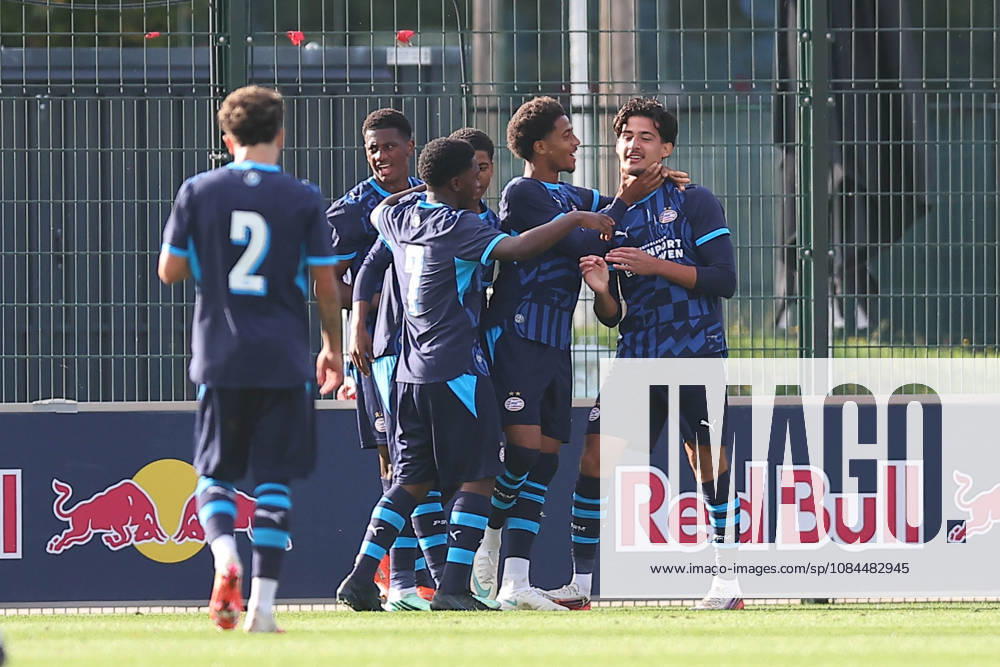 RB Leipzig U19 - PSV Eindhoven U19 UEFA Youth League Leipzig, 13.10.2026, Trainingszentrum am Cottaweg, Fußball, Saison 2026 2027, U19 Junioren, UEFA Youth League, 2. Spieltag , RB Leipzig U19 - PSV Eindhoven U19 1:6 (1:1) , Im Bild: Tor für Eindhoven, Torjubel nach dem 1:3, Torschütze Emre Duran Can (14 , Eindhoven) , Nur für journalistische Zwecke! For editorial use only! , UEFA regulations prohibit any use of photographs as image sequences and or quasi-video. ,