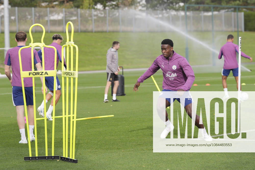 Manchester City Training, Champions League Marc Guéhi of Manchester City warms up during the training session ahead of UEFA Champions League matchday 2 vs Paris Saint-Germain, Manchester City at Joie Stadium, Etihad Campus, Manchester, England on 13 October 2026 Credit: Steve Flynn Every Second Media Editorial use only. All images are copyright Every Second Media Limited. No images may be reproduced without prior permission.