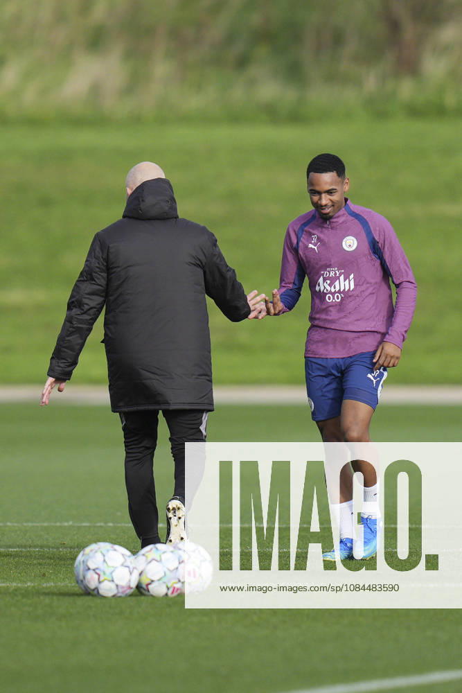 Manchester City Training, Champions League Manchester City manager Enzo Maresca greets Allan of Manchester City during the training session ahead of UEFA Champions League matchday 2 vs Paris Saint-Germain, Manchester City at Joie Stadium, Etihad Campus, Manchester, England on 13 October 2026 Credit: Steve Flynn Every Second Media Editorial use only. All images are copyright Every Second Media Limited. No images may be reproduced without prior permission.